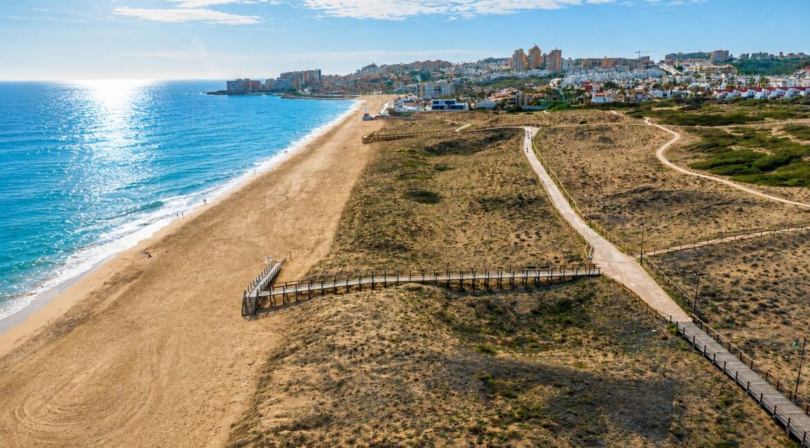 bungalow-sur-playa-la-mata (1)